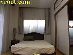 schwägerin mit kleinen titten